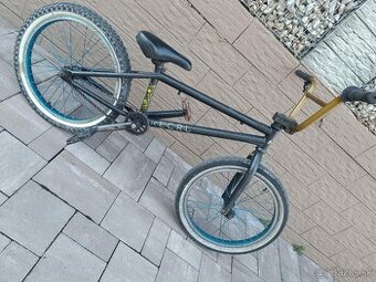 Predám bicykel BMX