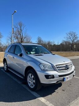 Mercedes-Benz ML 320 CDI 4MATIC, 165 kW, automat, 4x4