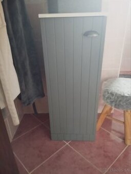 Predám skrinky kúpeľňové