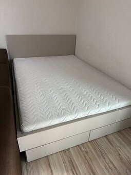 Stolárska postel 140x200 + matrac