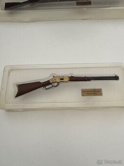 Winchester-Mod 1866 Yellow Boy - miniatúrna replika zbrane