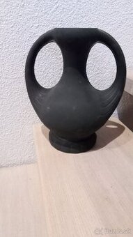 Váza čierna - 1
