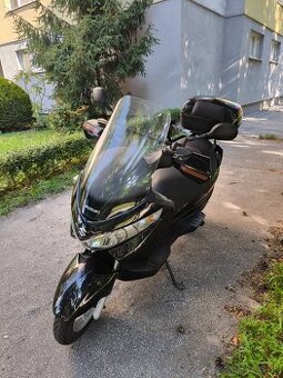 Suzuki Burgman 125