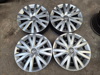 5x112 r16 ET41 plechové disky VOLKSWAGEN + puklice