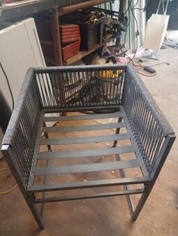 Záhradné stoličky