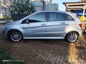 Predám Mercedes B200 r.v.2006 - 1