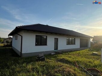 4-izbový bungalov v mestskej časti Turčianskych Teplíc - 1