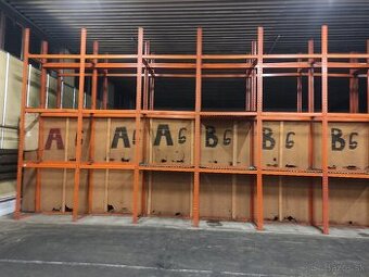 Predám pevné paletové regály