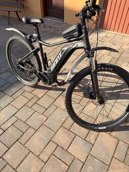 Giant Elektrobicykel