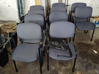 Konferenčné stoličky so stolikmi