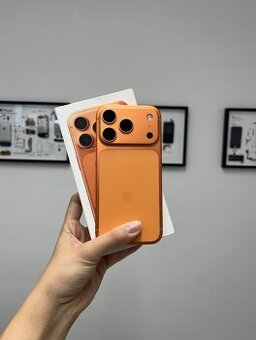 Apple iPhone 17 Pro 512GB Cosmic Orange