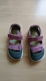 Dievčenské kožené barefoot sandálky Jonap v.28