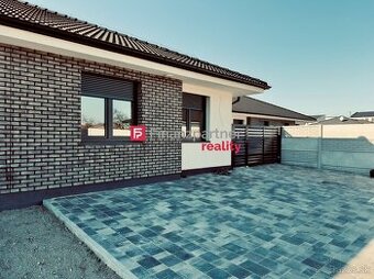 Nehnuteľnosť Veľké Blahovo - NA PREDAJ LUXUSNÁ 4-IZBOVÁ NOVO