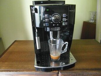 DeLonghi Magnifica S
