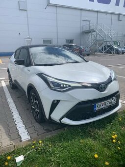 Toyota CH-R 2.0 Hybrid 2021