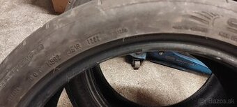 Predam letne pneu 2x 225/45R19 Dunlop