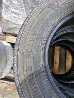 215/70r16c