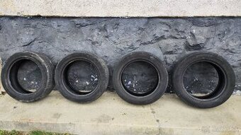 Michelin 215/55/R17