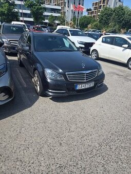 Predám mercedes c 220 cdi automat