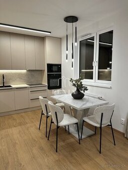 Prenájom 2 izbový byt, 59m2+parkovacie miesto, Novostavba Po