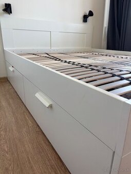 Manželská postel ikea úložný priestor
