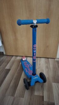 Detska kolobezka Micro Maxi Deluxe