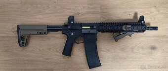 Airsoft m4 - 1