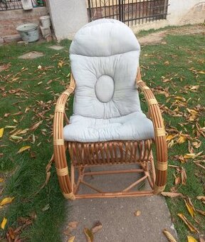 Predám hojdacie kreslo