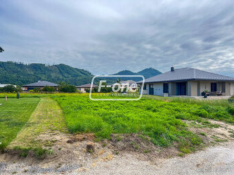 Predaj | Stavebný pozemok 676 m², Teplička nad Váhom - 1