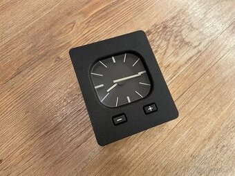 Originální hodiny BMW e30 v TOP stavu