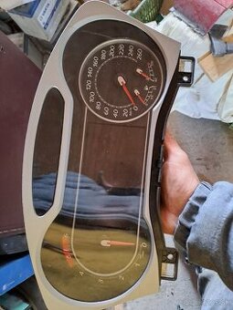 Predam ford mondeo mk4, s-max,galaxy budik convers - 1