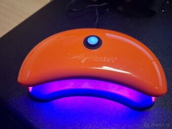 UV lampa na gélové nechty