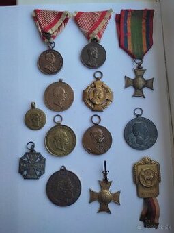 13 ks RU a Pruské vyznamenania medaile