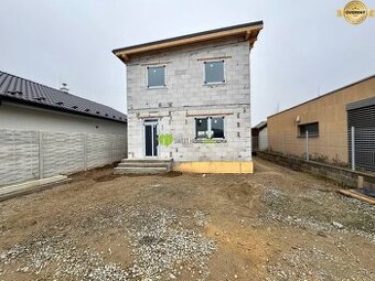 Na predaj 4i novostavba rodinného domu v obci Čaňa