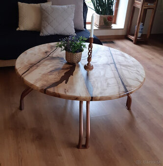 Predám okrúhly konferenčný stolík