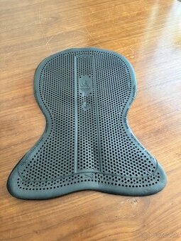 Podložka pod sedlo gélová Acavallo