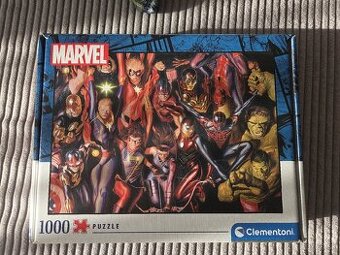 Marvel 1000 kúskové puzzle