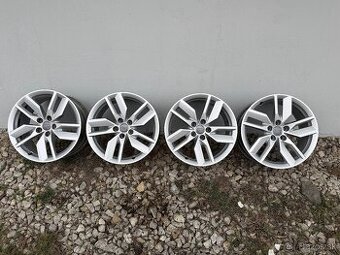Audi Q5 originál elektróny 18" ‼️