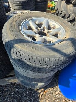 Predam kolesa na teréne auto roztec 6x139,7