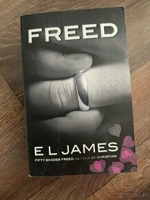 E L James - Freed paperback AJ - 1