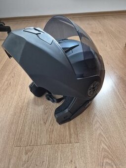 PRILBA/HELMA NA SKUTER, MOTORKU