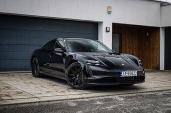 Porsche Taycan S, 1. Majiteľ, Slovenské,Bicolor interiér,DPH