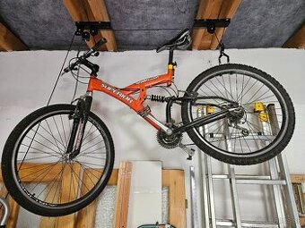 Teenagerský bike, celoodpružený