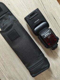 Nikon Speedlight SB-900