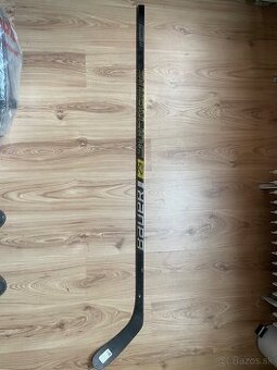 Hokejka Bauer supreme 2S pro