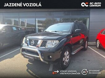 Nissan Pathfinder 2.5 dCi XE