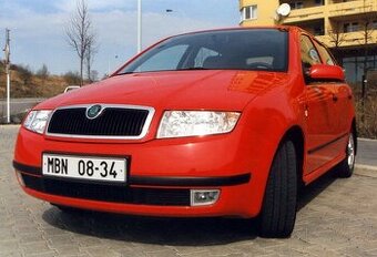 Kúpim diely Škoda Fabia I červená