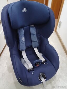 Autosedacka Britax Romer Trifix i-size
