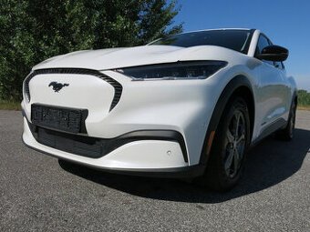 Ford Mustang Mach-E 75,7kWh RWD STD  269PS - DPH - 1