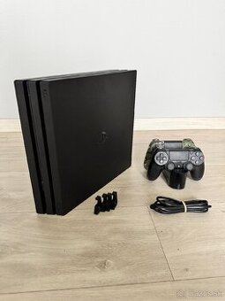 PS4 Pro ( playstation 4 Pro )
